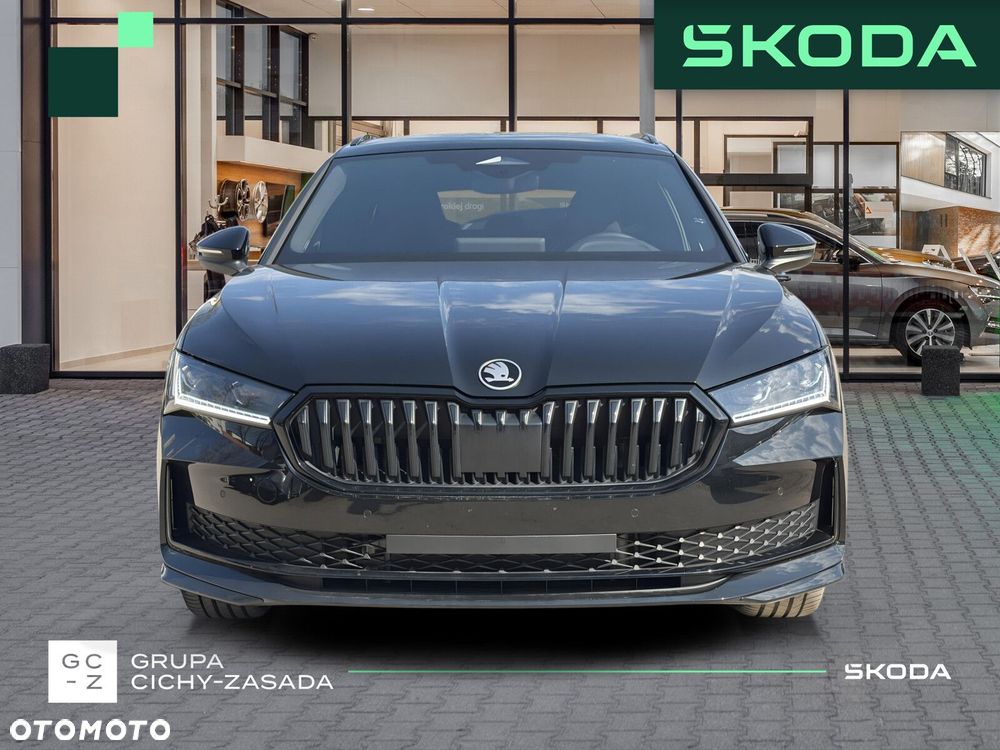Skoda Superb 2.0 TDI SCR 4x4 Sportline DSG - 8