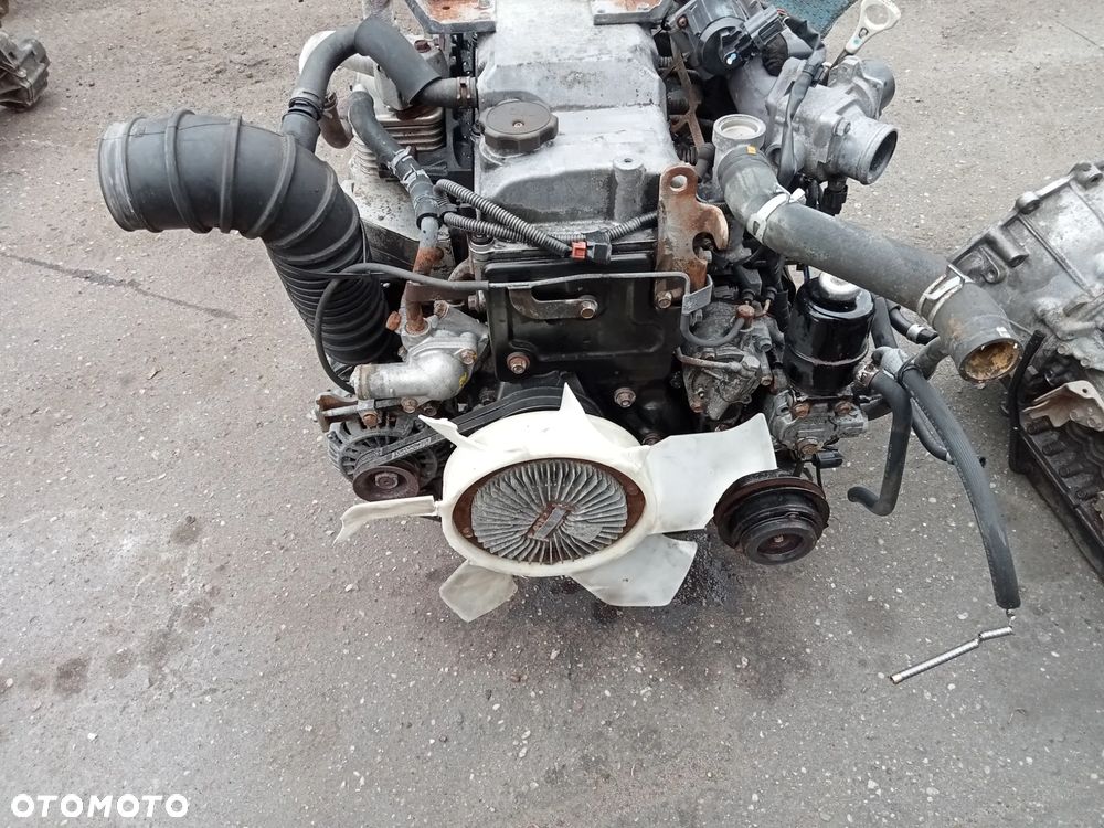 silnik pajero 3.2 4m41 kompletny - 3