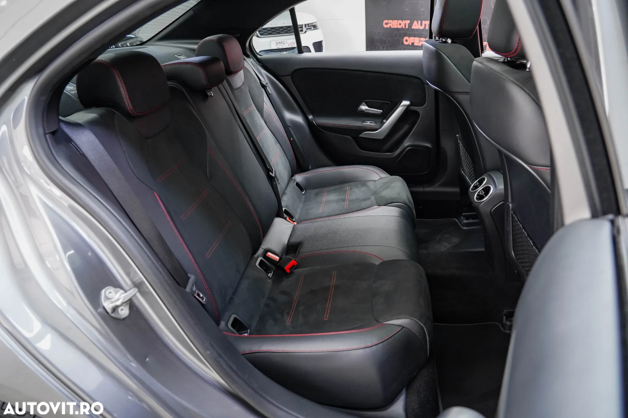 Mercedes-Benz A 200 7G-DCT AMG Line - 9