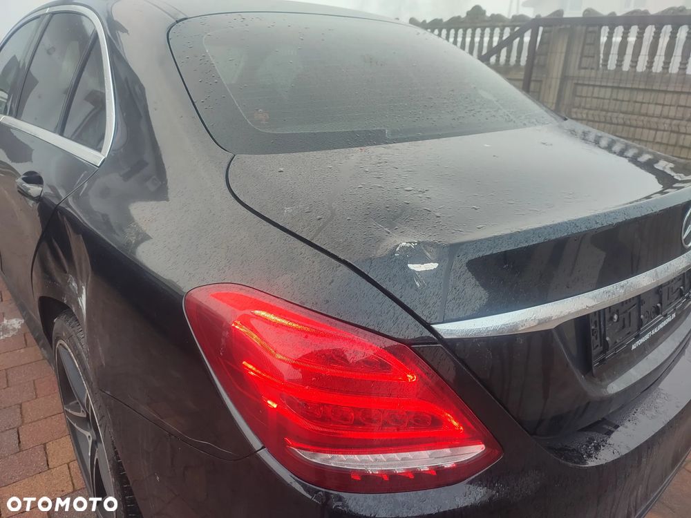 Mercedes-Benz Klasa C 220 d 9G-TRONIC AMG Line - 16