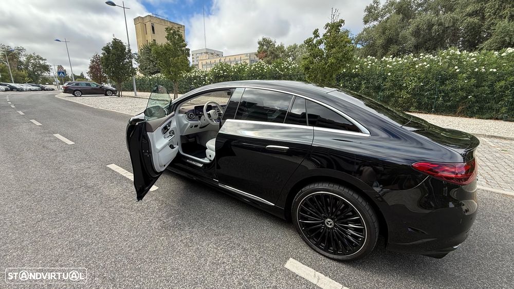 Mercedes-Benz EQE - 12