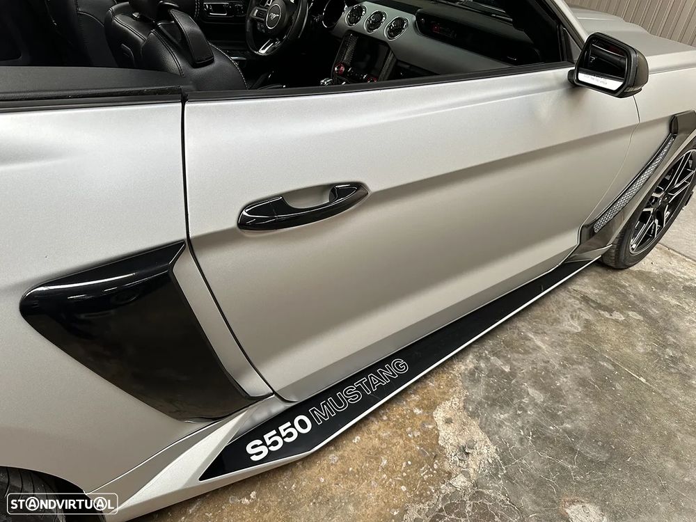 Ford Mustang 2.3i EcoBoost Aut. - 42