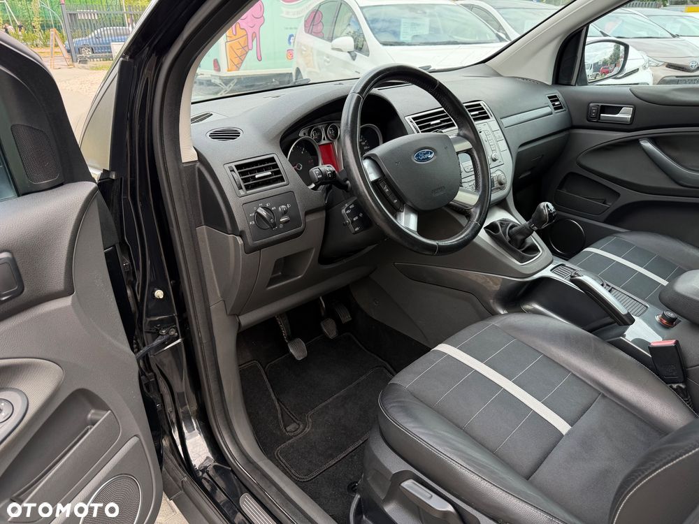 Ford Kuga 2.0 TDCi Titanium FWD - 9