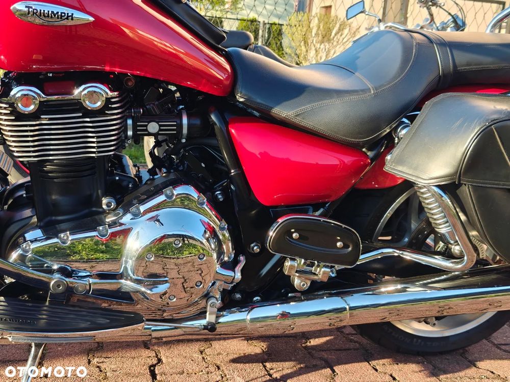 Triumph Thunderbird - 17