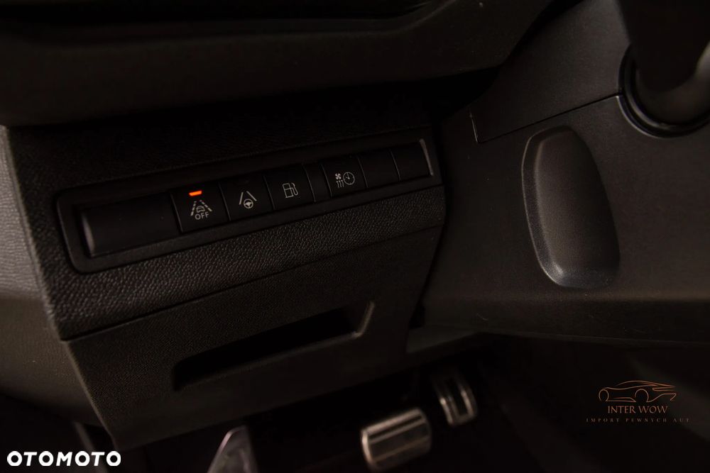 Peugeot 3008 225 e-EAT8 GT Pack - 18