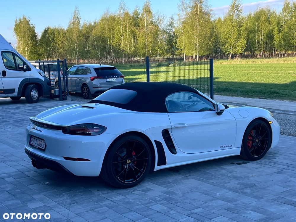 Porsche 718 Boxster S PDK - 11