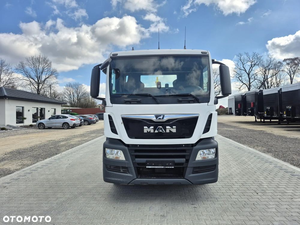 MAN TGS 26.460 / HAKOWIEC/ HYVA / OŚ SKRETKA - 10