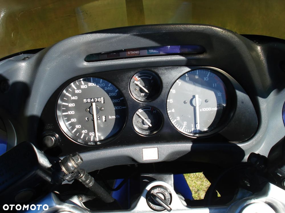 Honda CBR - 6
