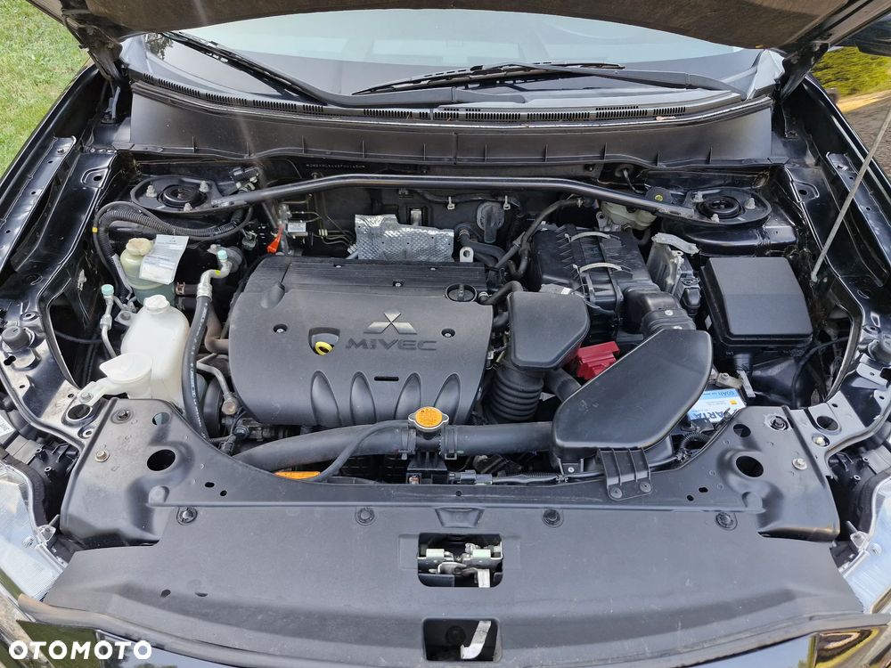 Mitsubishi Outlander 2.0 2WD Invite - 22