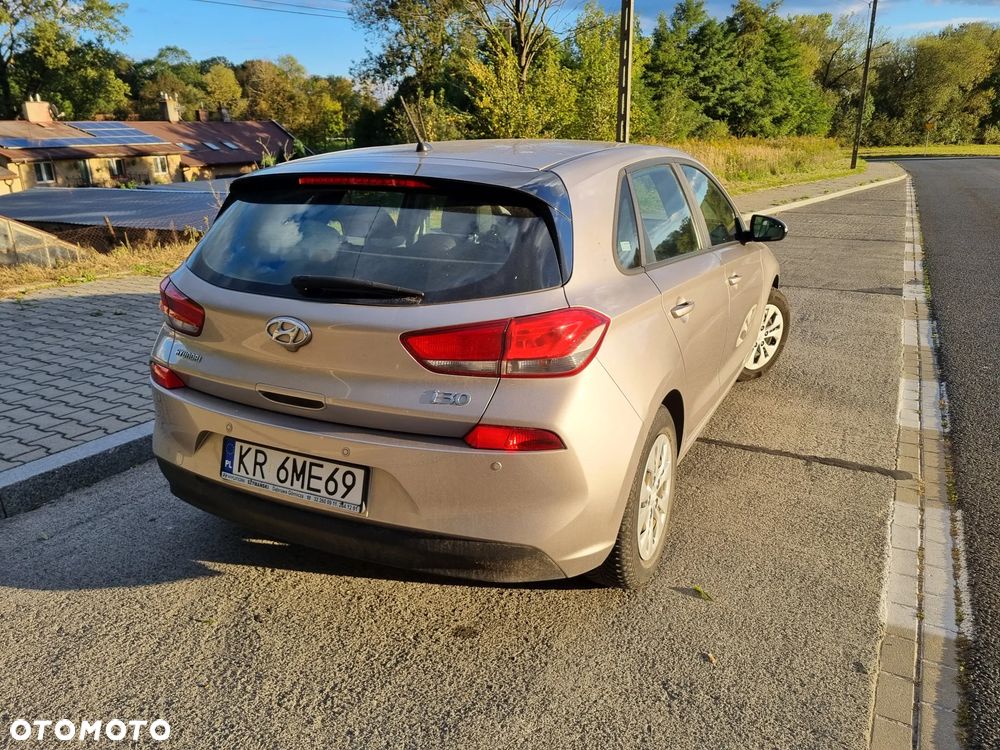 Hyundai i30 - 11