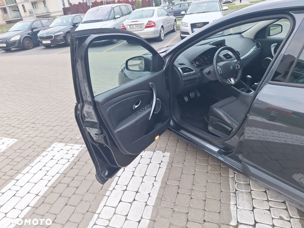 Renault Megane - 5