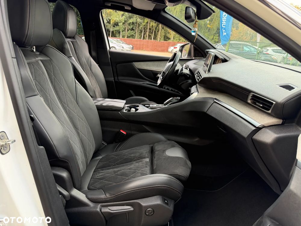Peugeot 3008 - 8