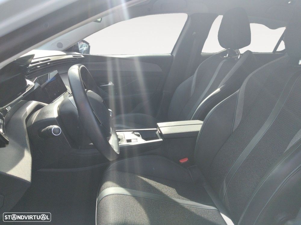 Peugeot 308 1.2 PureTech Allure - 9