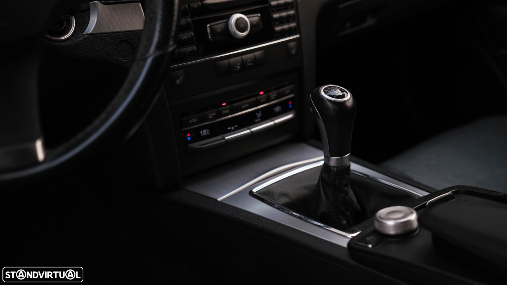 Mercedes-Benz E 250 CDi Avantgarde BlueEfficiency - 24