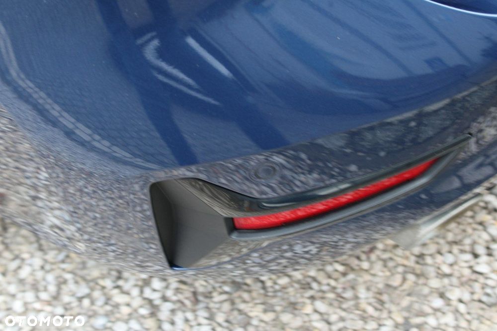 BMW Seria 3 - 13