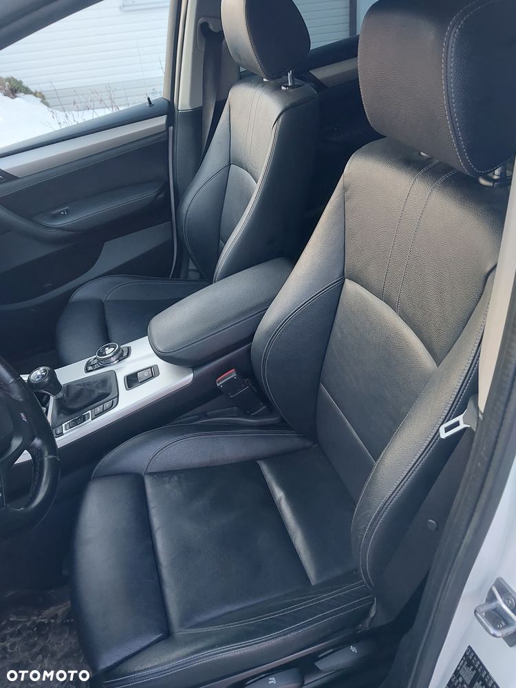 BMW X4 xDrive20d xLine - 9