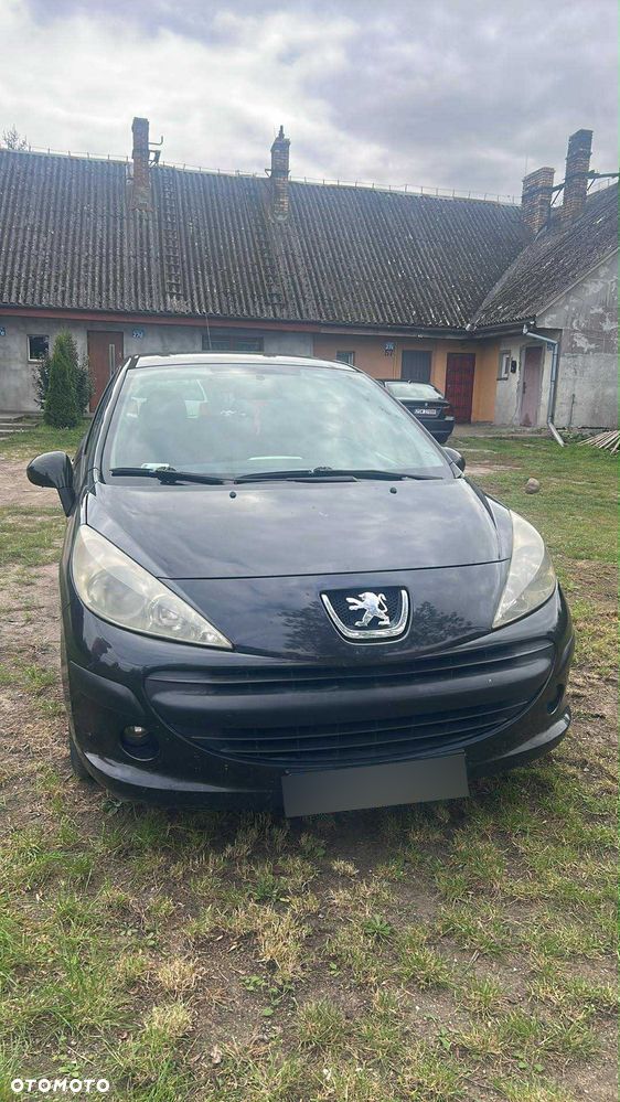Peugeot 207 - 1