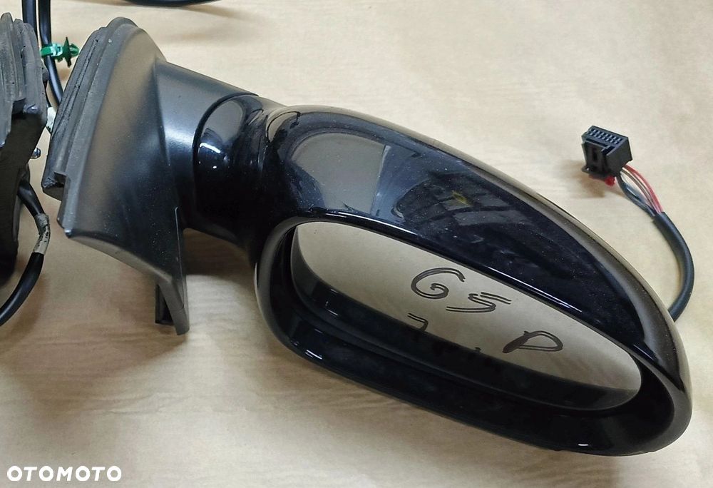 Golf V lusterko PRAWE 7 PIN EU kolor LC9Z Volkswagen - 2