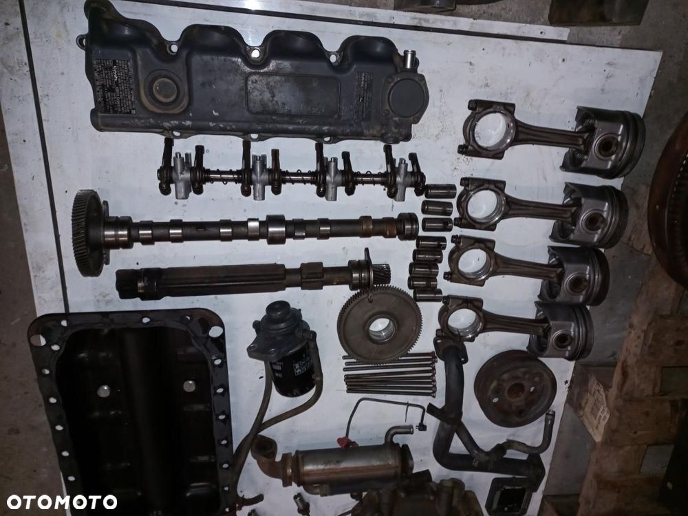 Silnik kubota V3800-DI-T-ET10, 7KBXL,BKBXL03,blok,głowica,turbo,wał,korbowód,tłok,koło rozrządu,zamachowe,wałek,1G5970461,TD04 HL,1G574,V33,V3600,V3800,D662,ISEKI,YANMAR,wtryski,pompa wtryskowa,kompletny silnik,obudowa,E4CG,C18W,V1505D. - 3