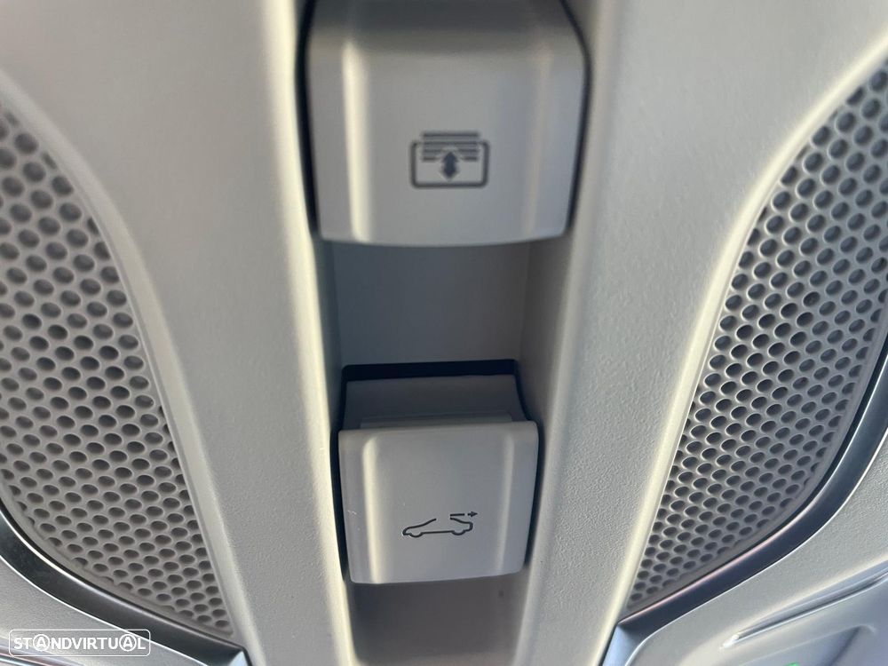 MG ZS EV 72.6 kWh Luxury - 39