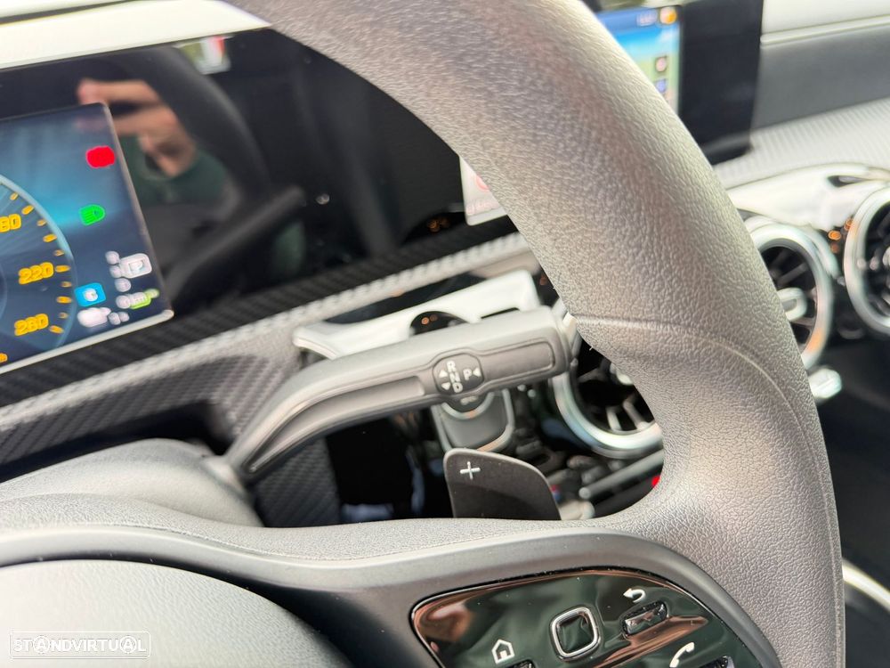 Mercedes-Benz CLA 250 e Shooting Brake Style Plus - 23