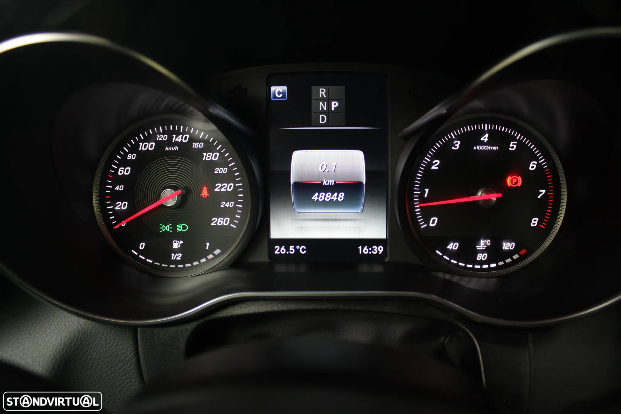 Mercedes-Benz C 300 Coupe 9G-TRONIC Night Edition - 11