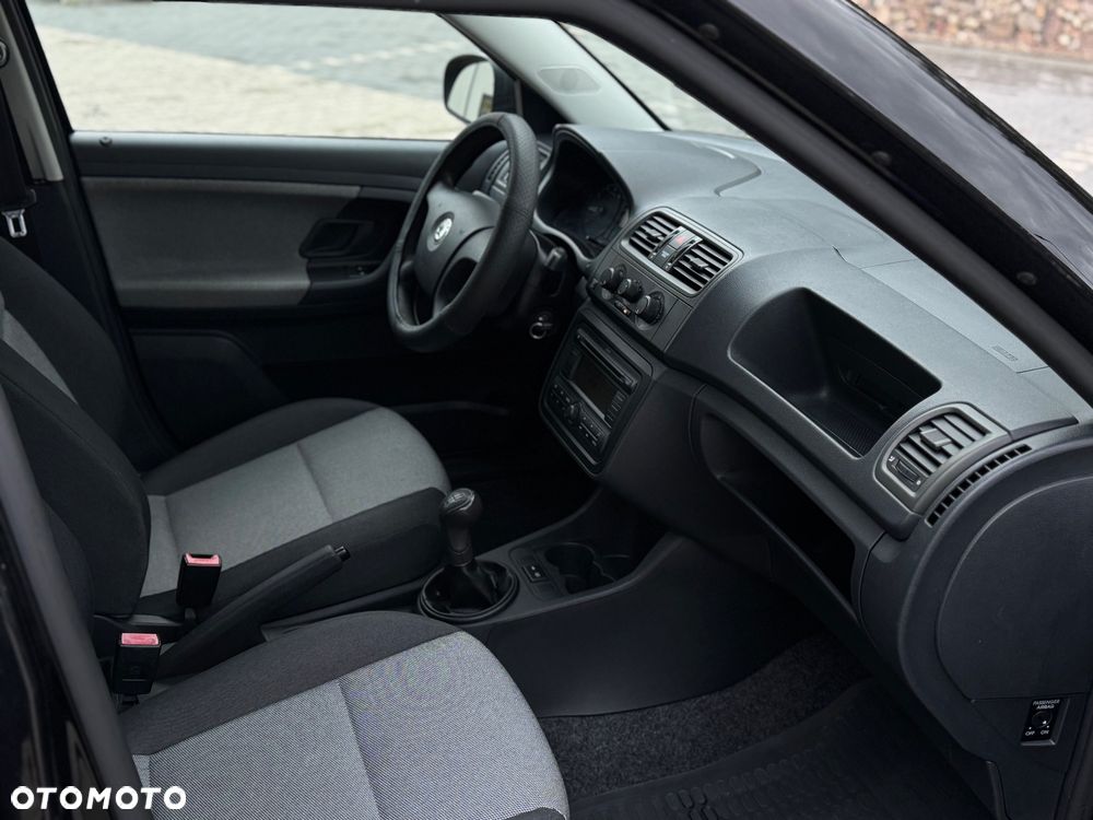 Skoda Fabia 1.2 HTP - 8