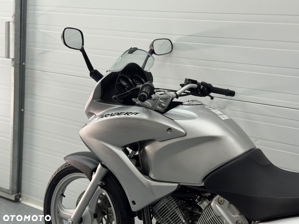 Honda Varadero - 16