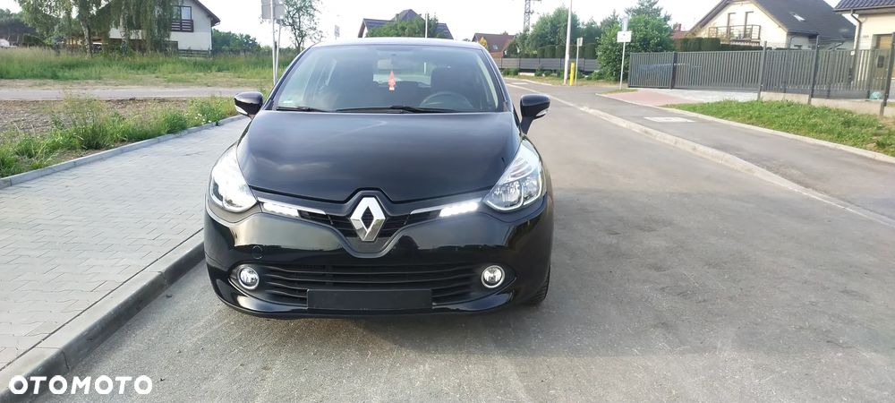 Renault Clio 2015 photo 2