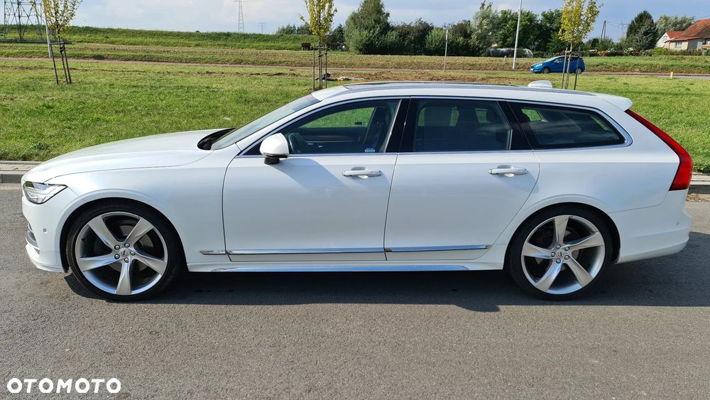 Volvo V90 D5 SCR AWD Inscription - 3