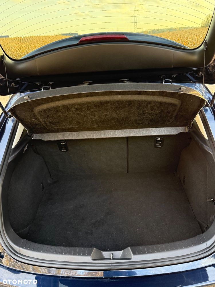 Mazda 3 SKYACTIV-G 2.0 M-Hybrid SELECTION - 21