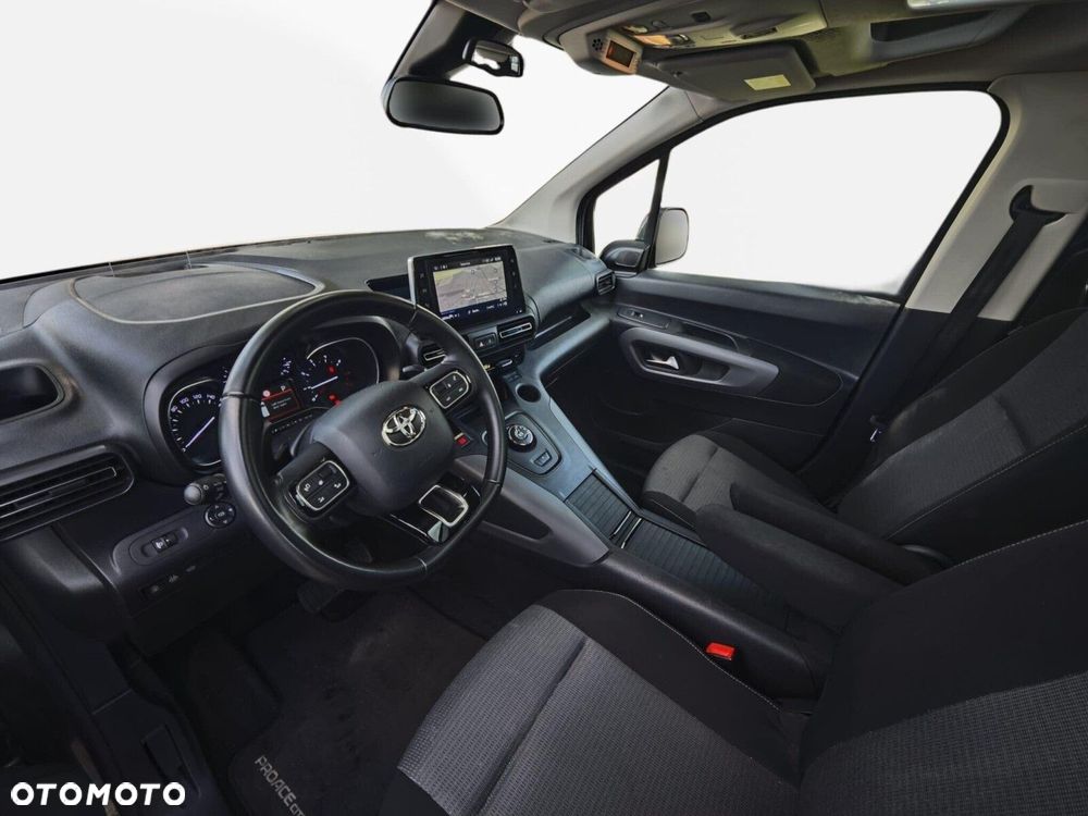 Toyota Proace City - 12