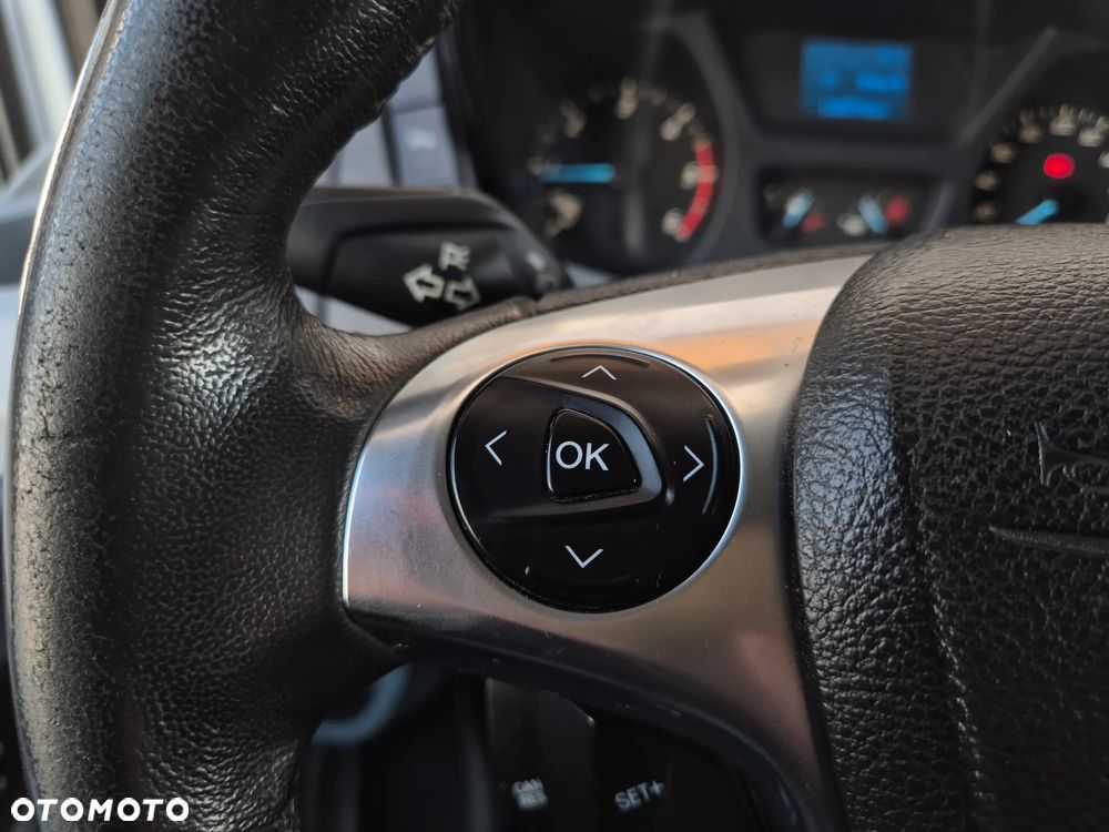 Ford TRANSIT - 13