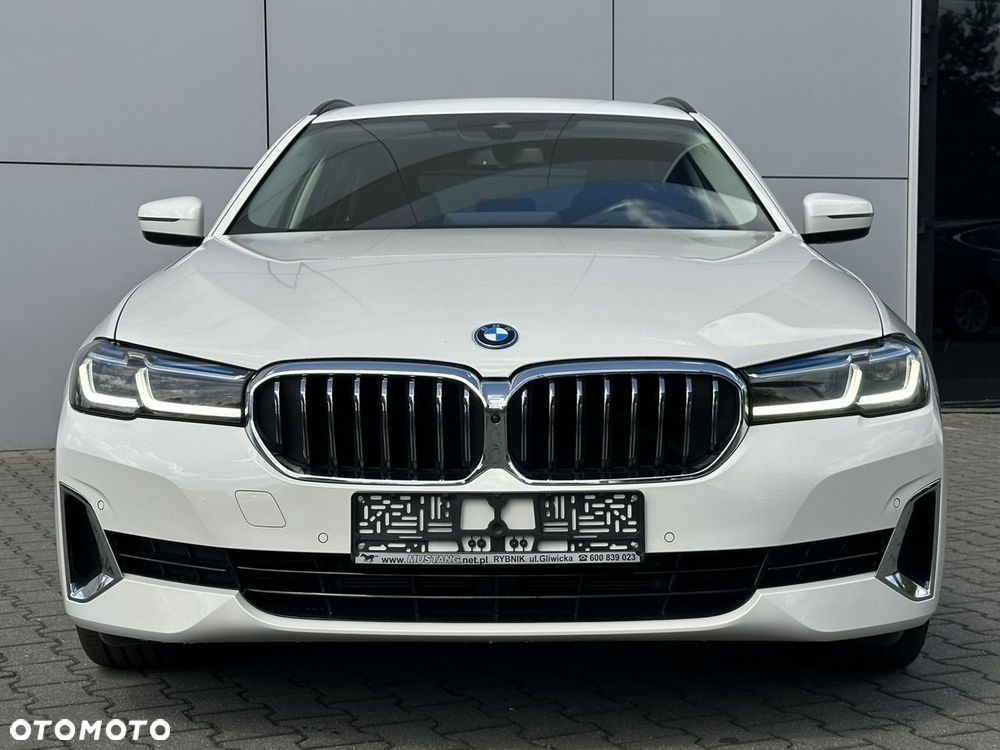 BMW Seria 5 530e xDrive Luxury Line - 5