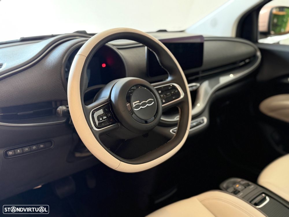 Fiat 500e 3 + 1 La Prima by Bocelli - 42