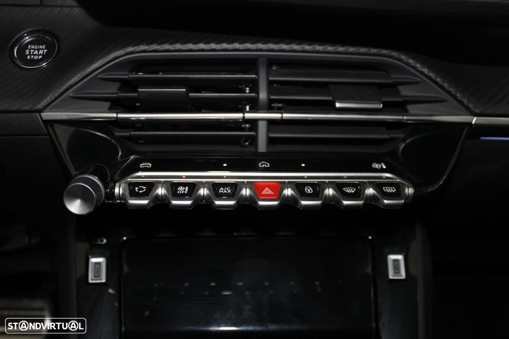 Peugeot e-2008 50 kWh GT - 20