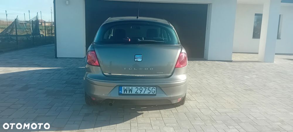 Seat Toledo 1.6 Reference - 4