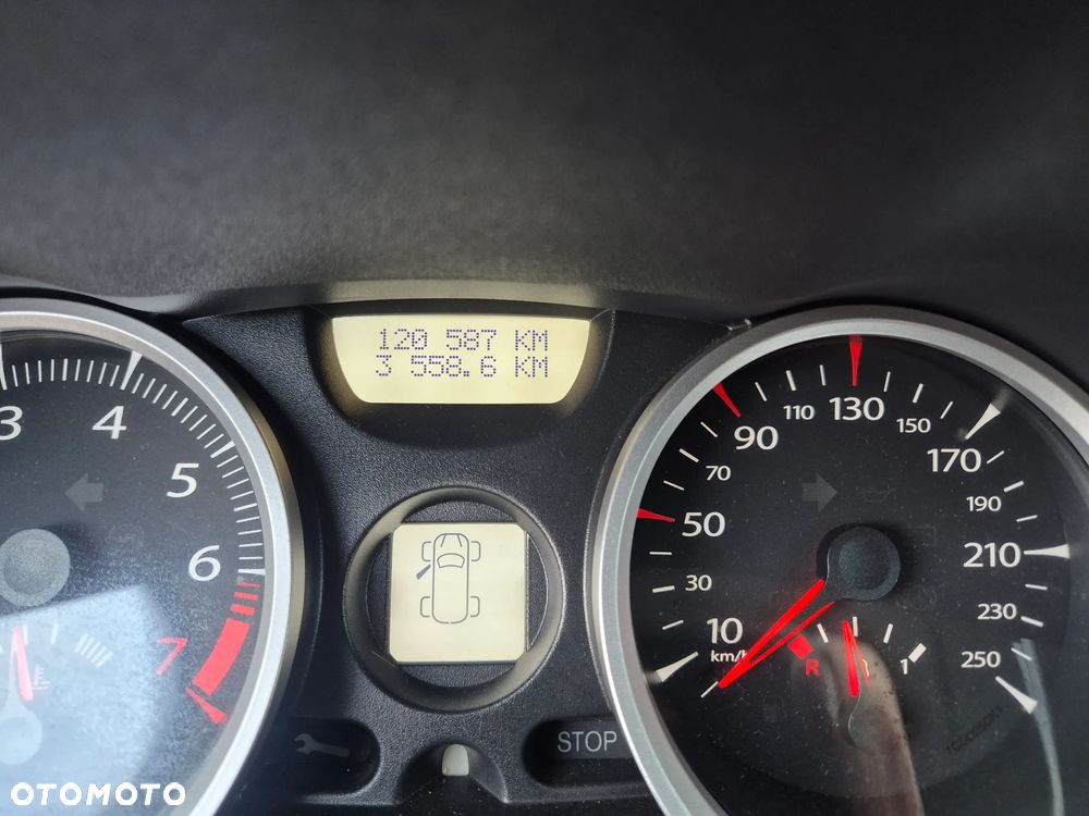 Renault Megane 1.6 16V Luxe Privilege - 26