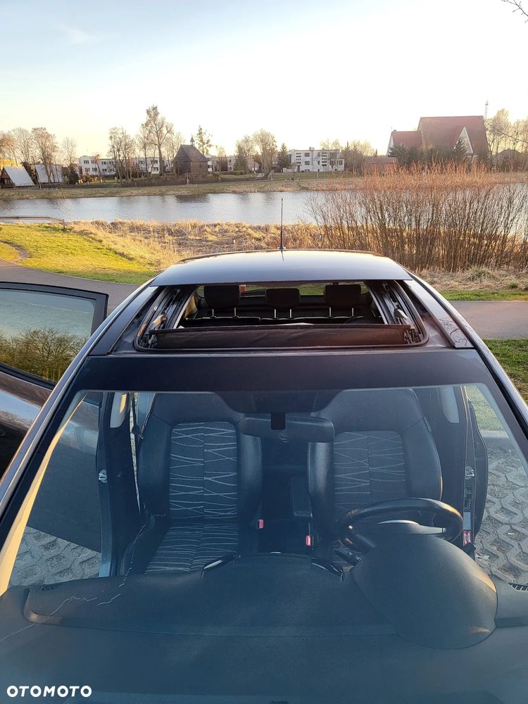 Kia Venga 1.6 CRDi L - 6