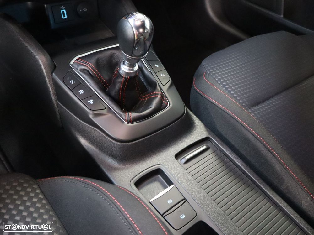 Ford Focus SW 1.0 EcoBoost MHEV ST-Line - 18