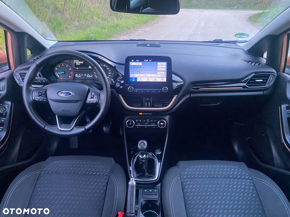 Ford Fiesta 1.0 EcoBoost S&S TITANIUM X - 19