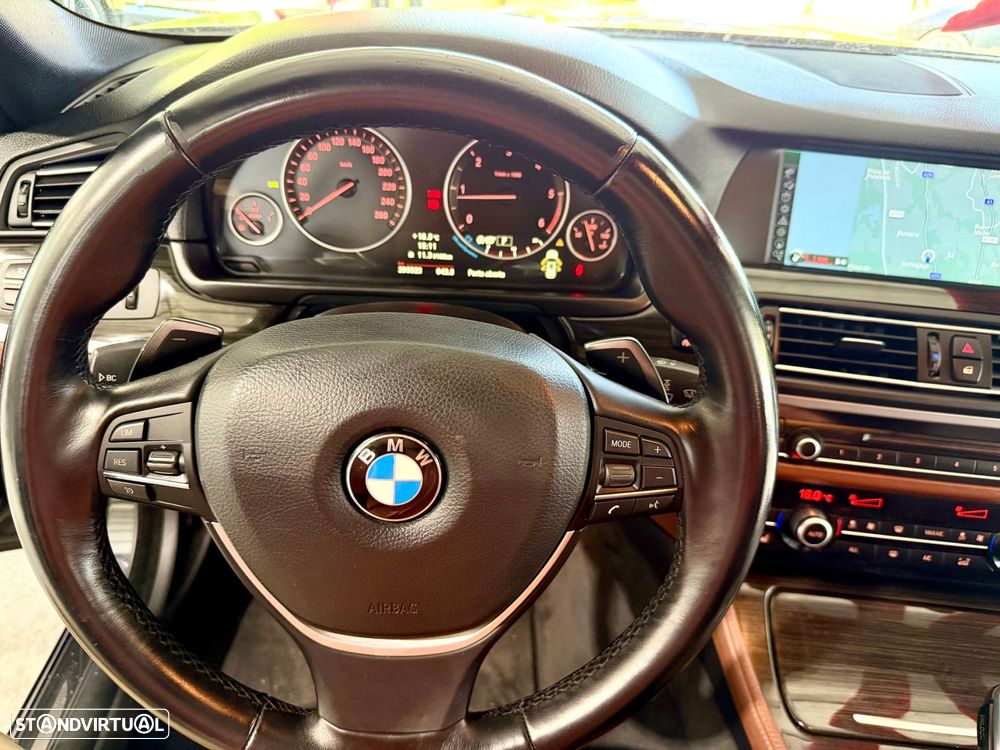BMW 520 d Line Luxury Auto - 10