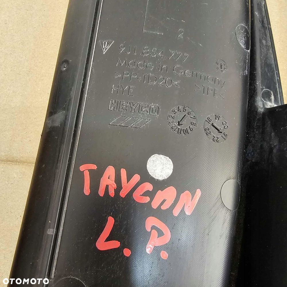 porsche taycan 9j1 osłona nakładka słupka błotnika lewa przód przedni - 5