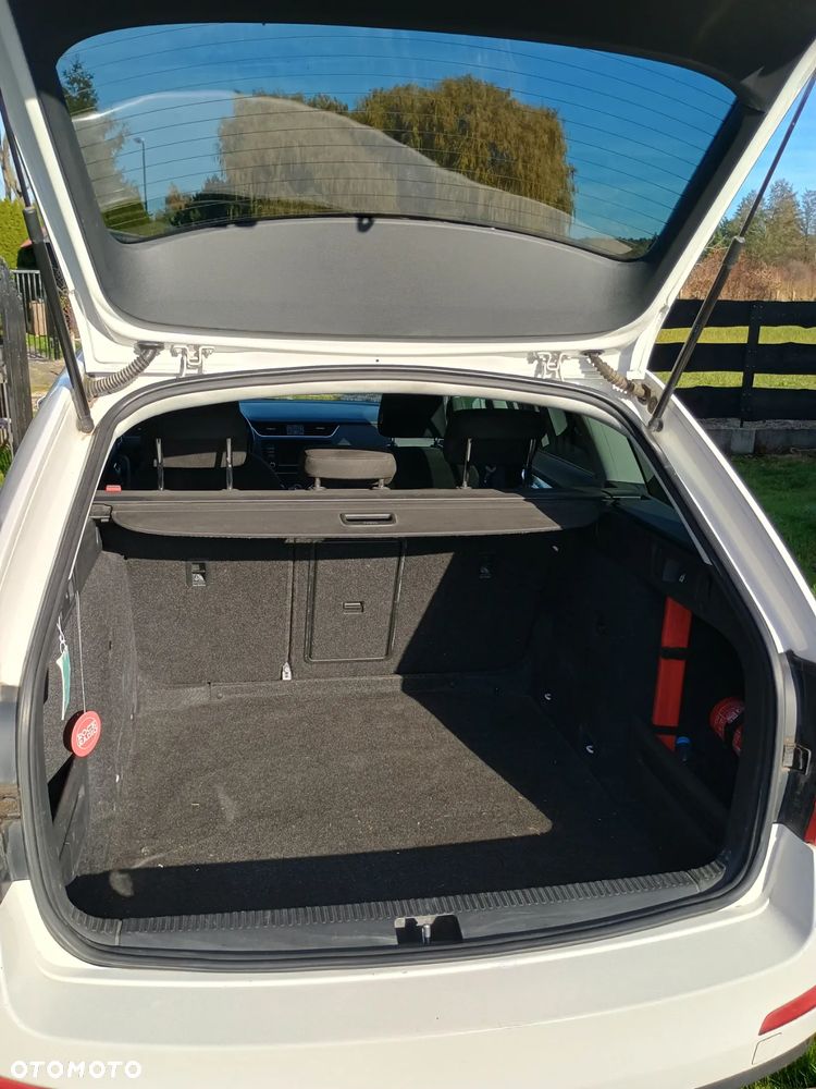 Skoda Octavia 1.6 TDI Style - 9