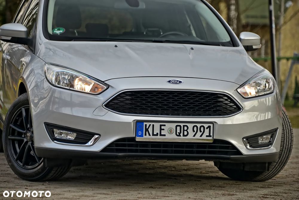Ford Focus - 10