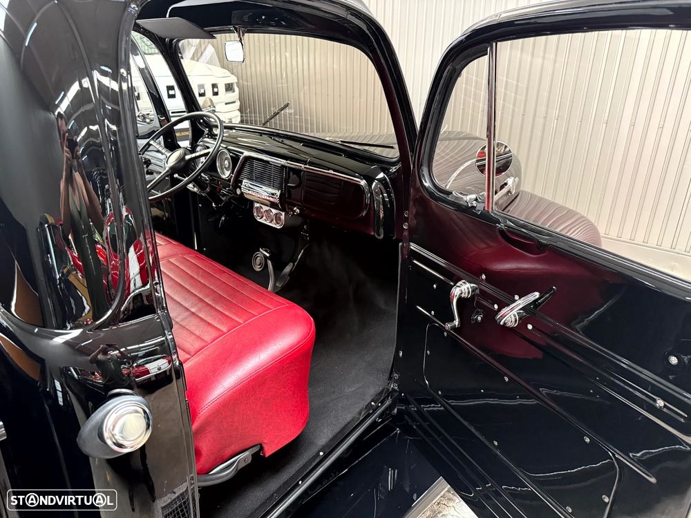 Ford F-100 F1 V8 5.7 - 28