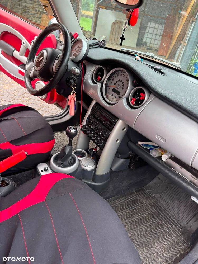 MINI Cooper Standard - 5
