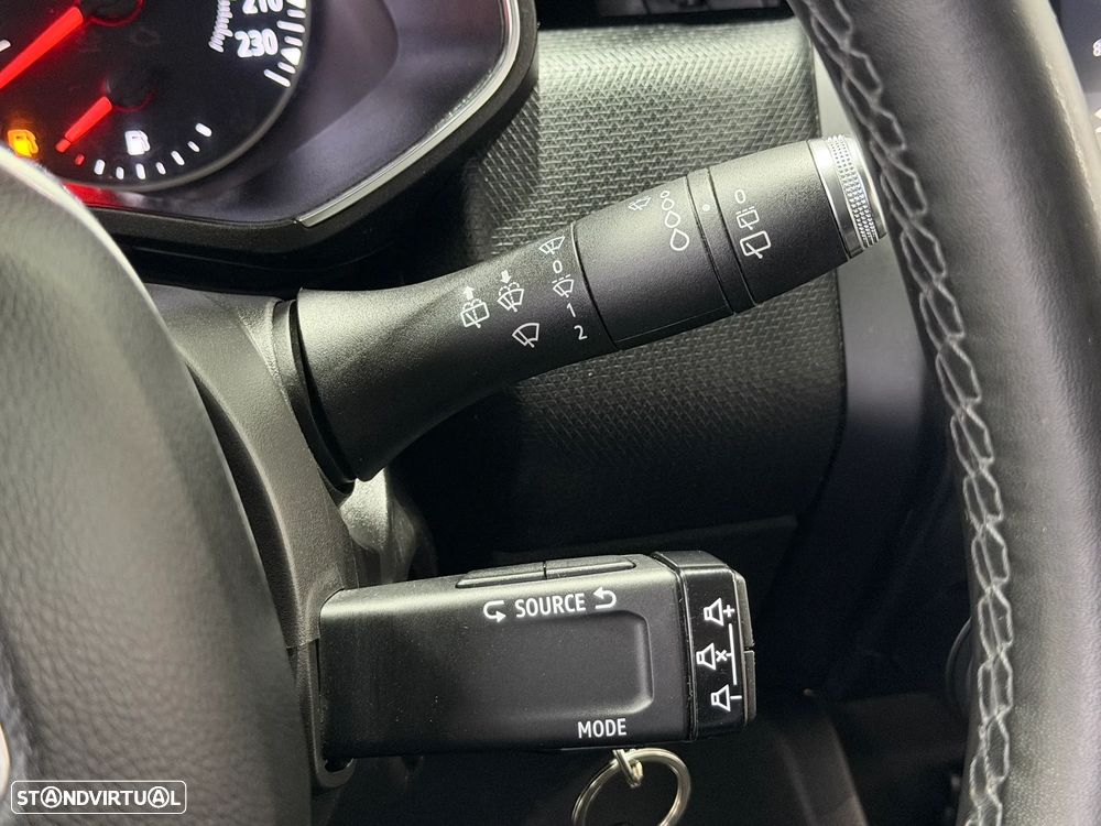 Renault Clio 1.0 TCe Intens - 26