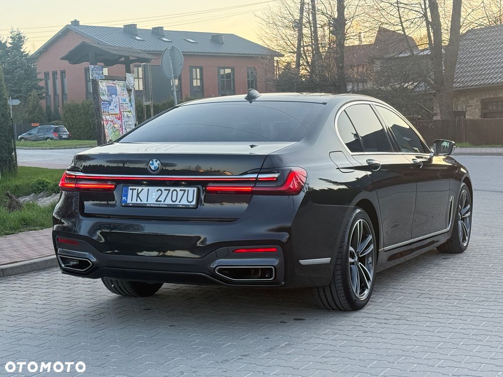 BMW Seria 7 730Ld xDrive mHEV - 7
