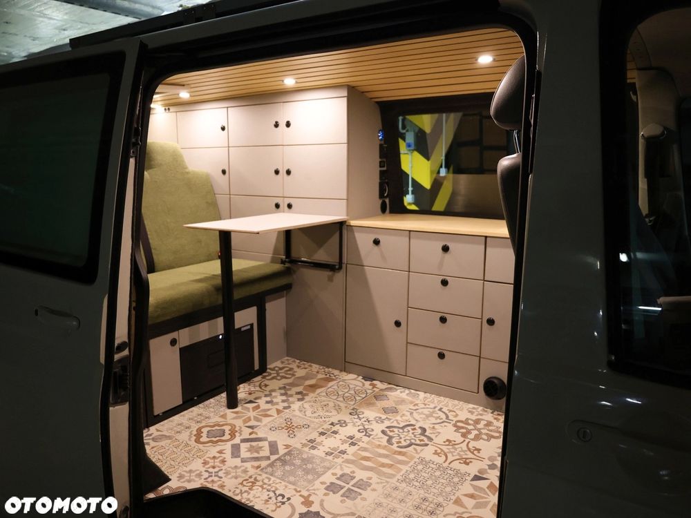 Volkswagen Transporter L2H1 - 3